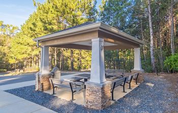 Picnic and grilling areas